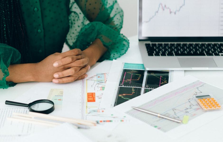 Featured image for Understanding What Is A Good Open Rate For Marketing Emails